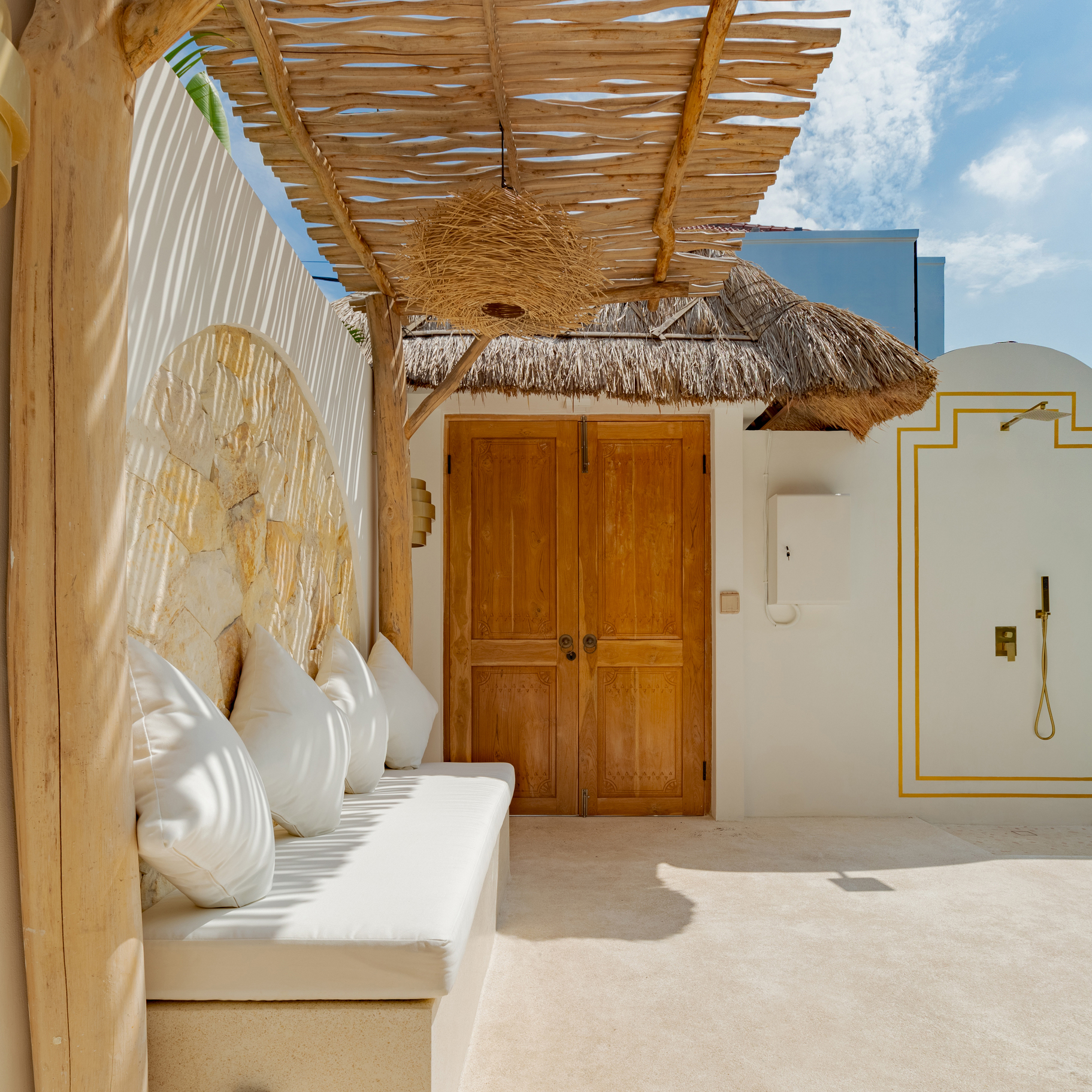 Sunny, outdoor areas